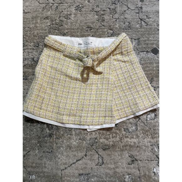 Zara Yellow TEXTURED SKORT Girls size 6 - Picture 2 of 7